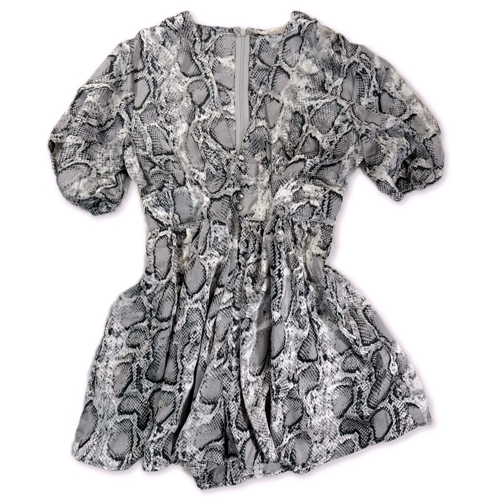Snake skin romper with puff sleeves, size M